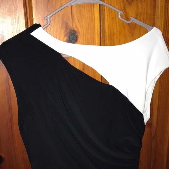 🔥 $SALE$ 🔥 Lauren Ralph Lauren Black/White Dress - Picture 2 of 5